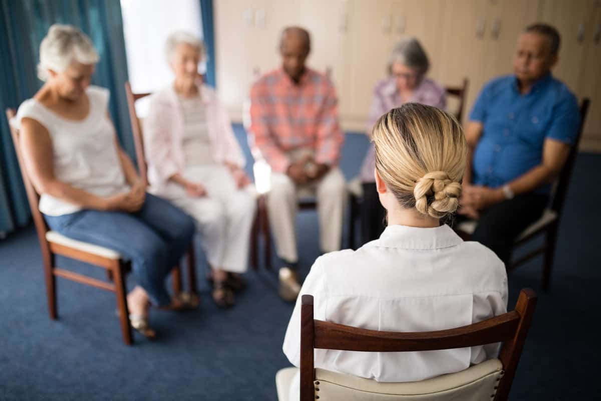 4 Anxiety Reduction Tips for Seniors
