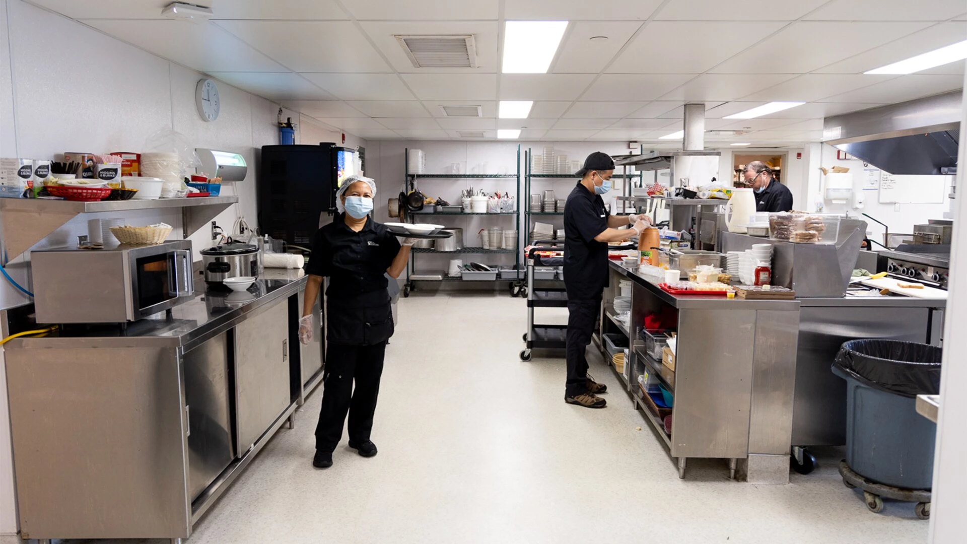 Clean, Hygienic and Well maintained kitchen on site
